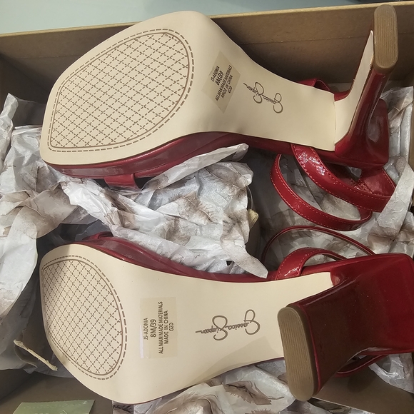 Jessica Simpson Red Heels Strappy Design - Picture 7 of 7